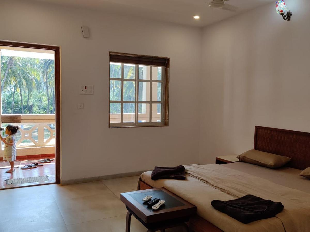 White House Beach Resort, Nagaon Екстер'єр фото