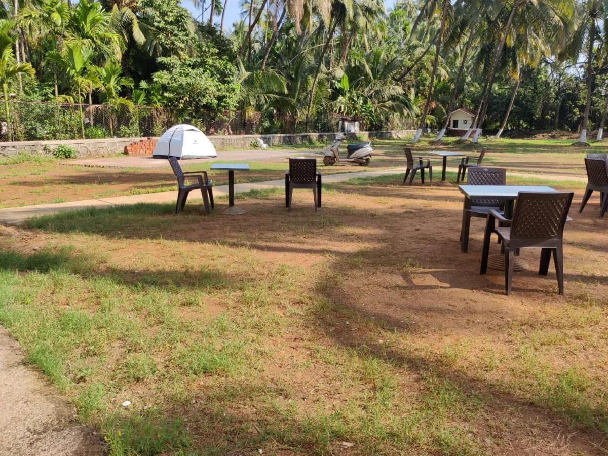 White House Beach Resort, Nagaon Екстер'єр фото